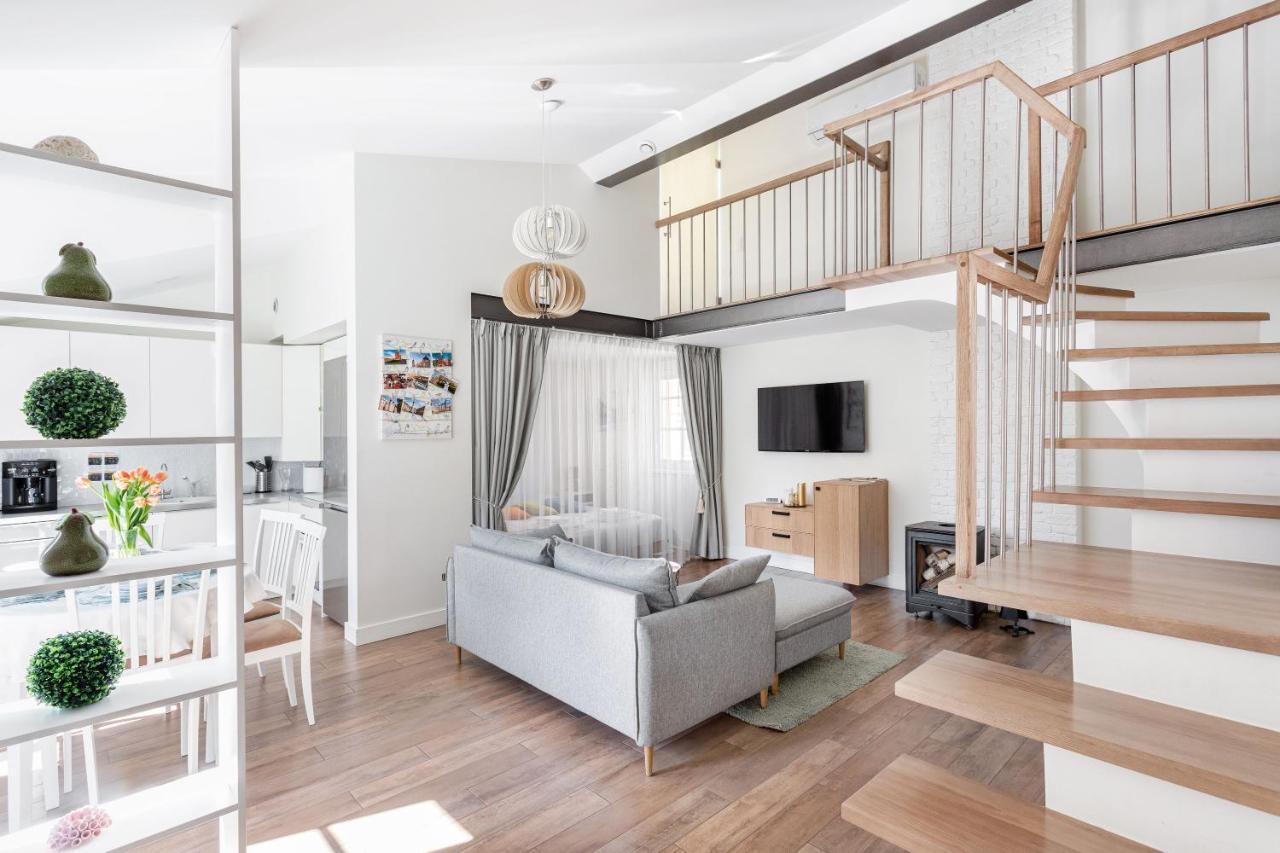 3 Bedroom Apartment 24H Self Check In, Free Parking, Ac, Fireplace Wilno Zewnętrze zdjęcie