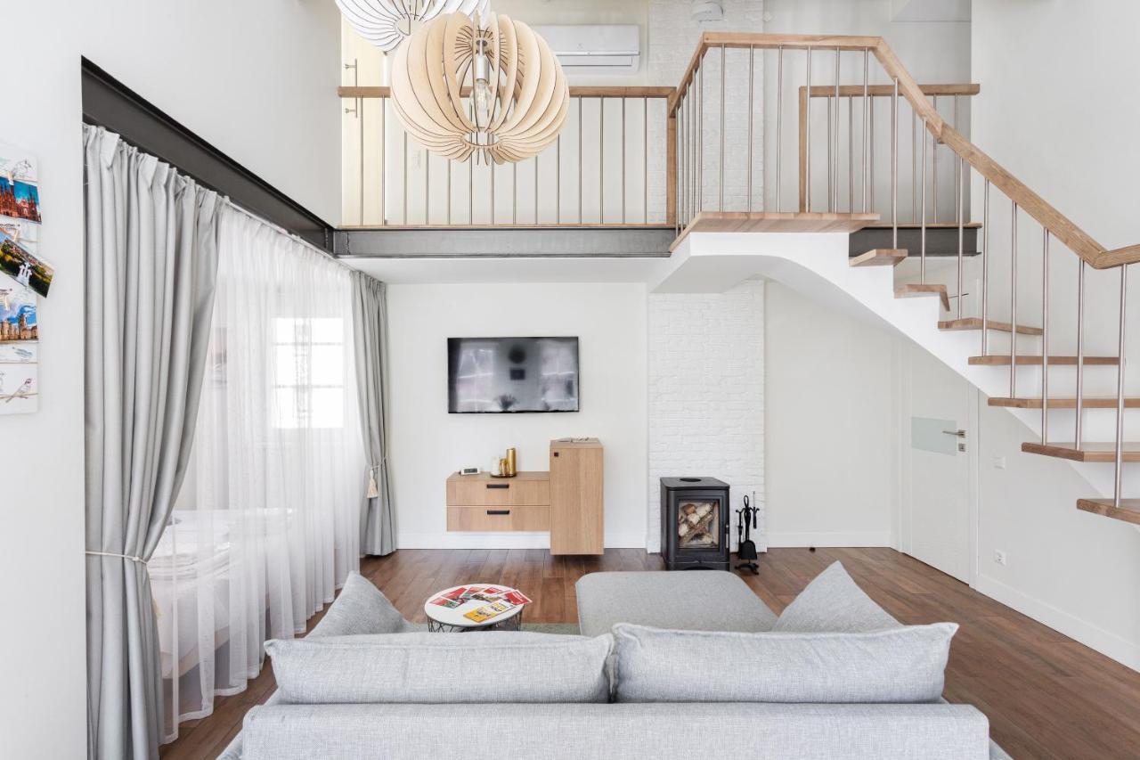 3 Bedroom Apartment 24H Self Check In, Free Parking, Ac, Fireplace Wilno Zewnętrze zdjęcie