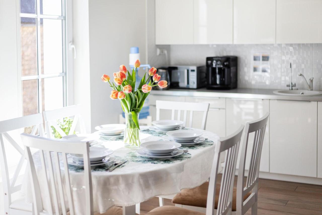 3 Bedroom Apartment 24H Self Check In, Free Parking, Ac, Fireplace Wilno Zewnętrze zdjęcie